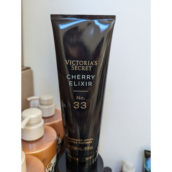 Victoria's Secret Limited Edition Decadent Cherry Elixir No. 38 Fragrance Lotion - Picture 1 of 2